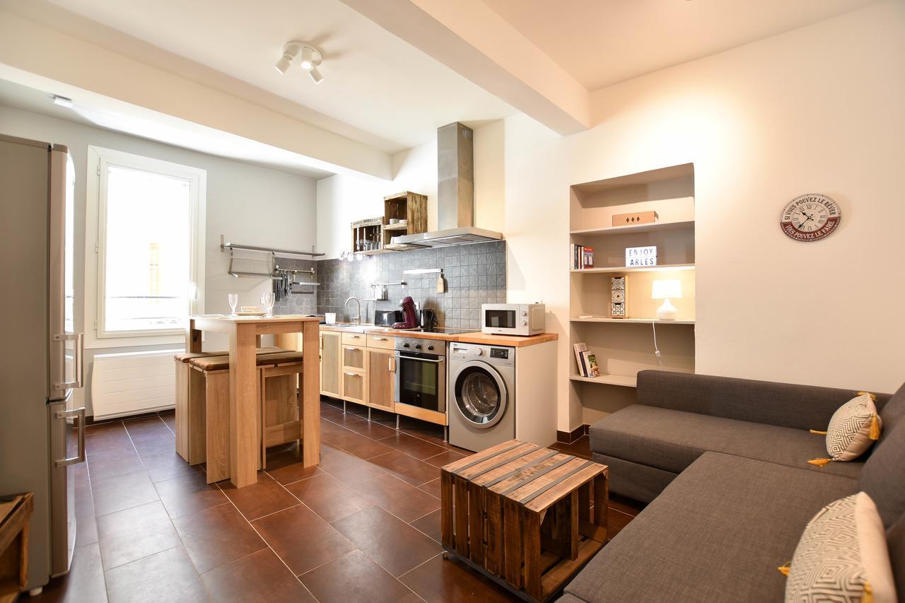 Апартаменты Succes - Tres Beau Duplex- Coeur D'Arles- Climatisation Экстерьер фото